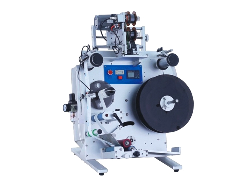 飲料瓶貼標機的調節(jié)注意事項